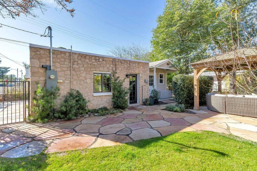 Best Little Guesthouse In Melrose! New Listing! Phoenix Exteriér fotografie